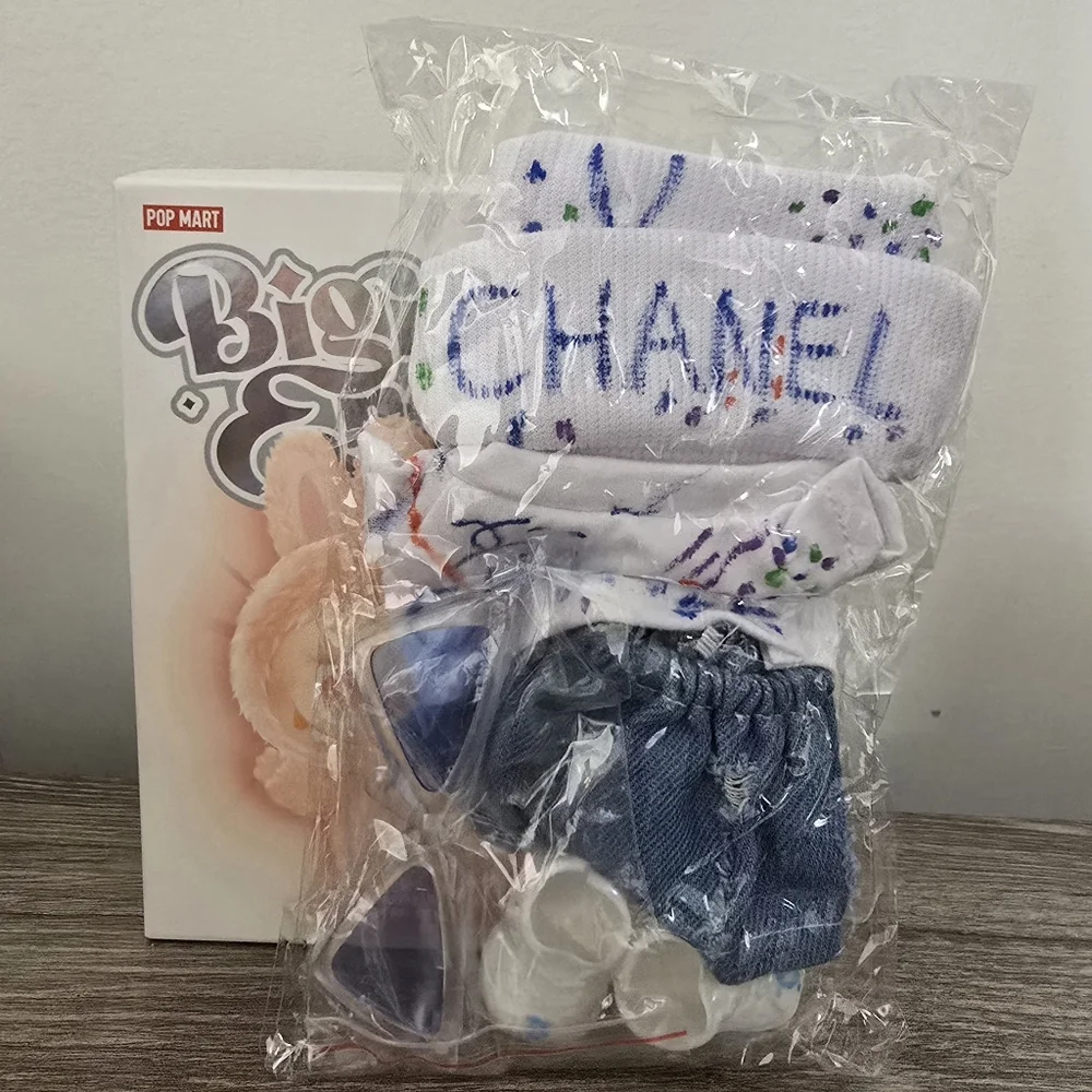 Labubu B.I.E. Unopened w/Designer Outfit 